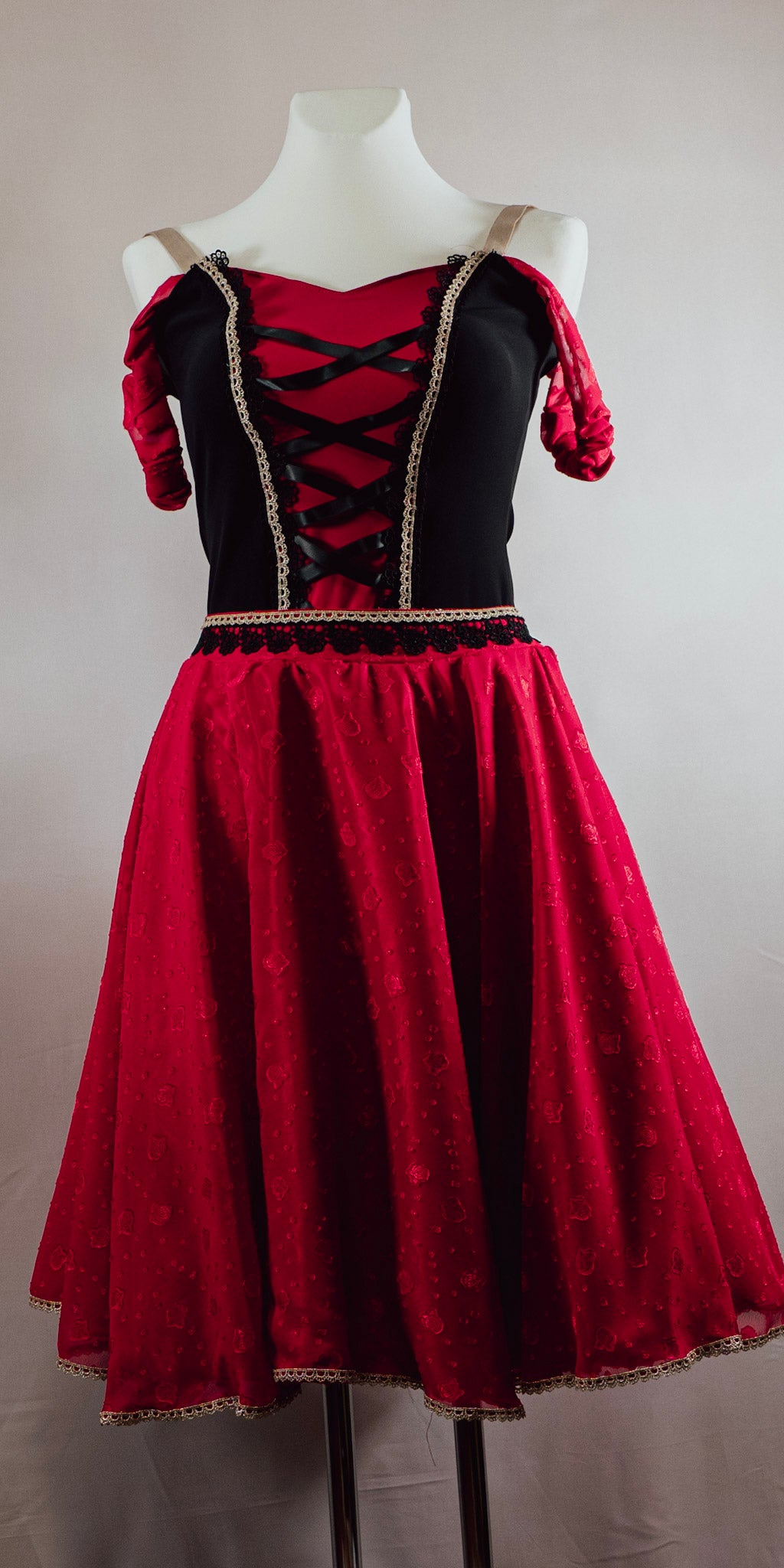 Copélia-Kleid für die Variation – Handarbeit