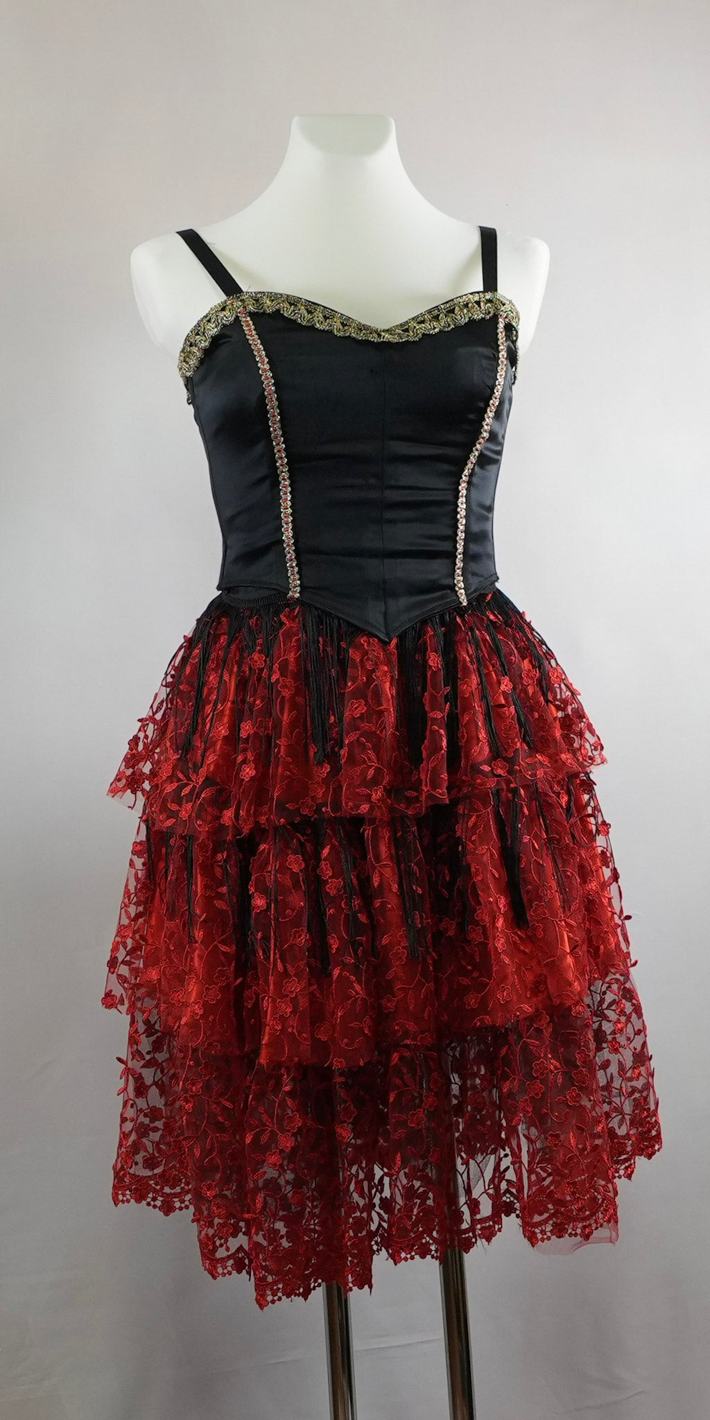 Personalisiertes Kitri-Kostüm – handgefertigt nach Maß