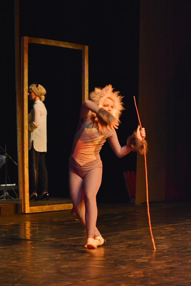 Komplette Kostümgestaltung für Bühnenproduktionen