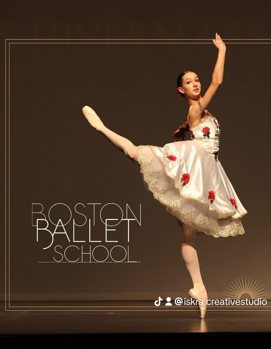 Flora-Variation – handgefertigtes Bühnenkleid